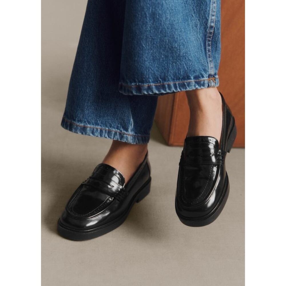 La Maille Sezane Adam Loafers in Glossy Black Size 38✨